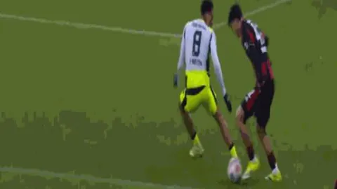 莫塔在博洛尼亚表现非凡非偶然，尤文图斯困境或受环境因素制约